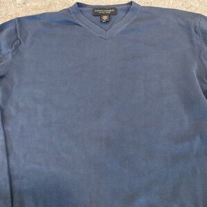 Banana Republic Navy V-Neck Pullover